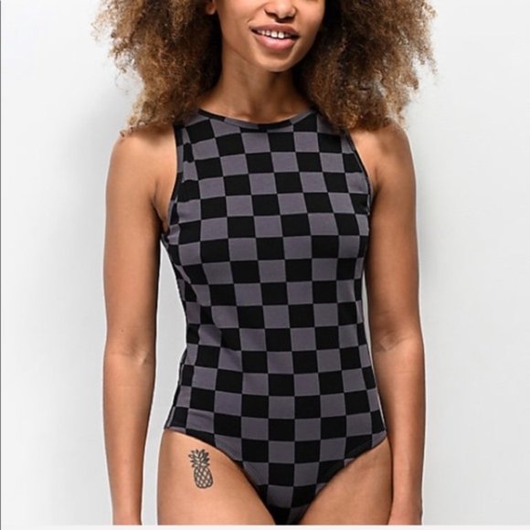 🔥🔥 VANS LIZZIE BODYSUIT 🔥🔥 - Picture 2 of 8